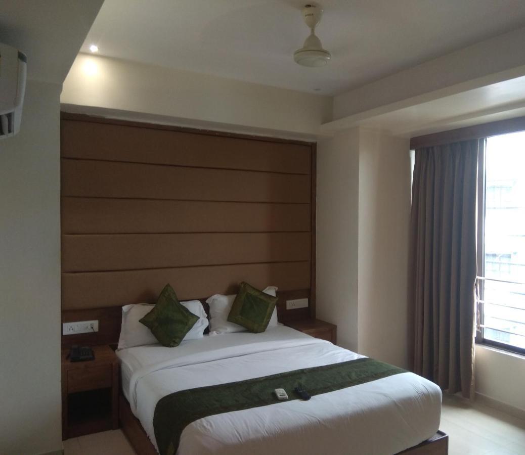 Hotel West Blue Mumbai Kültér fotó