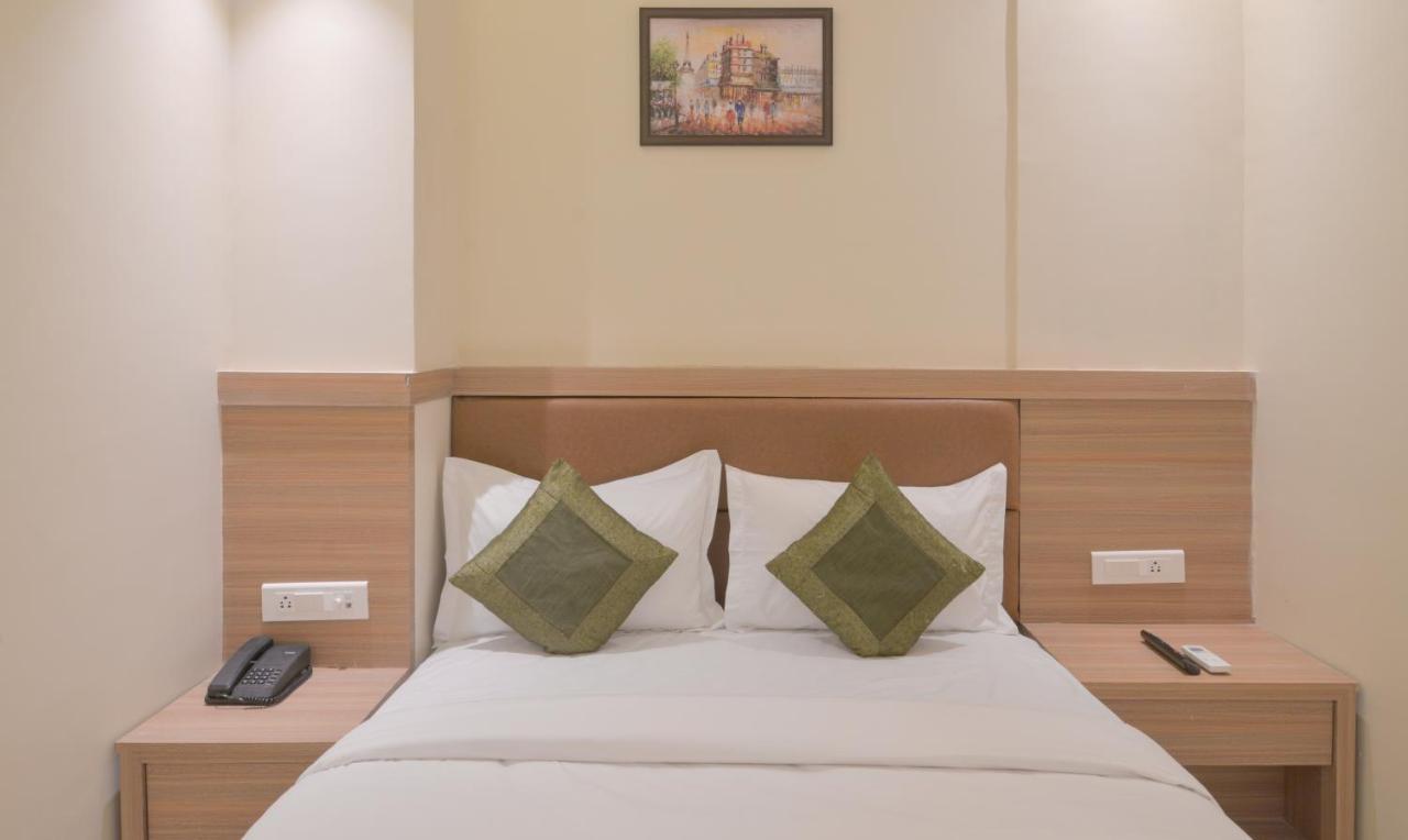 Hotel West Blue Mumbai Kültér fotó